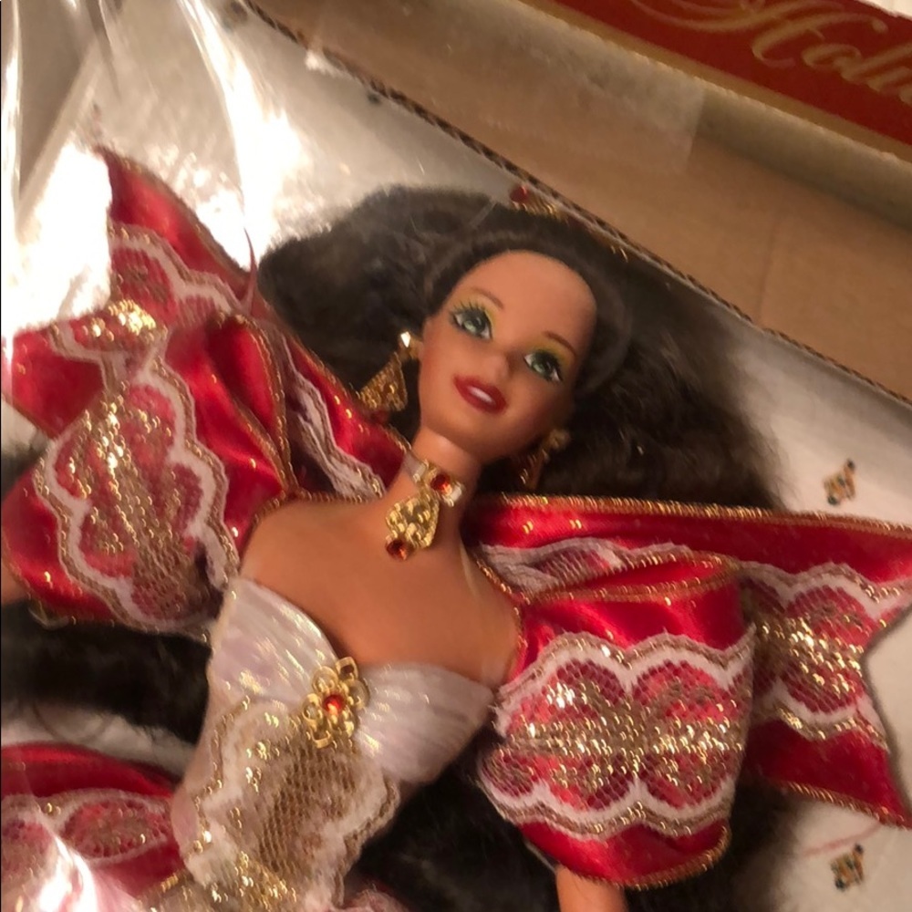 MATTEL Barbie Happy Holidays Doll - (1997)
